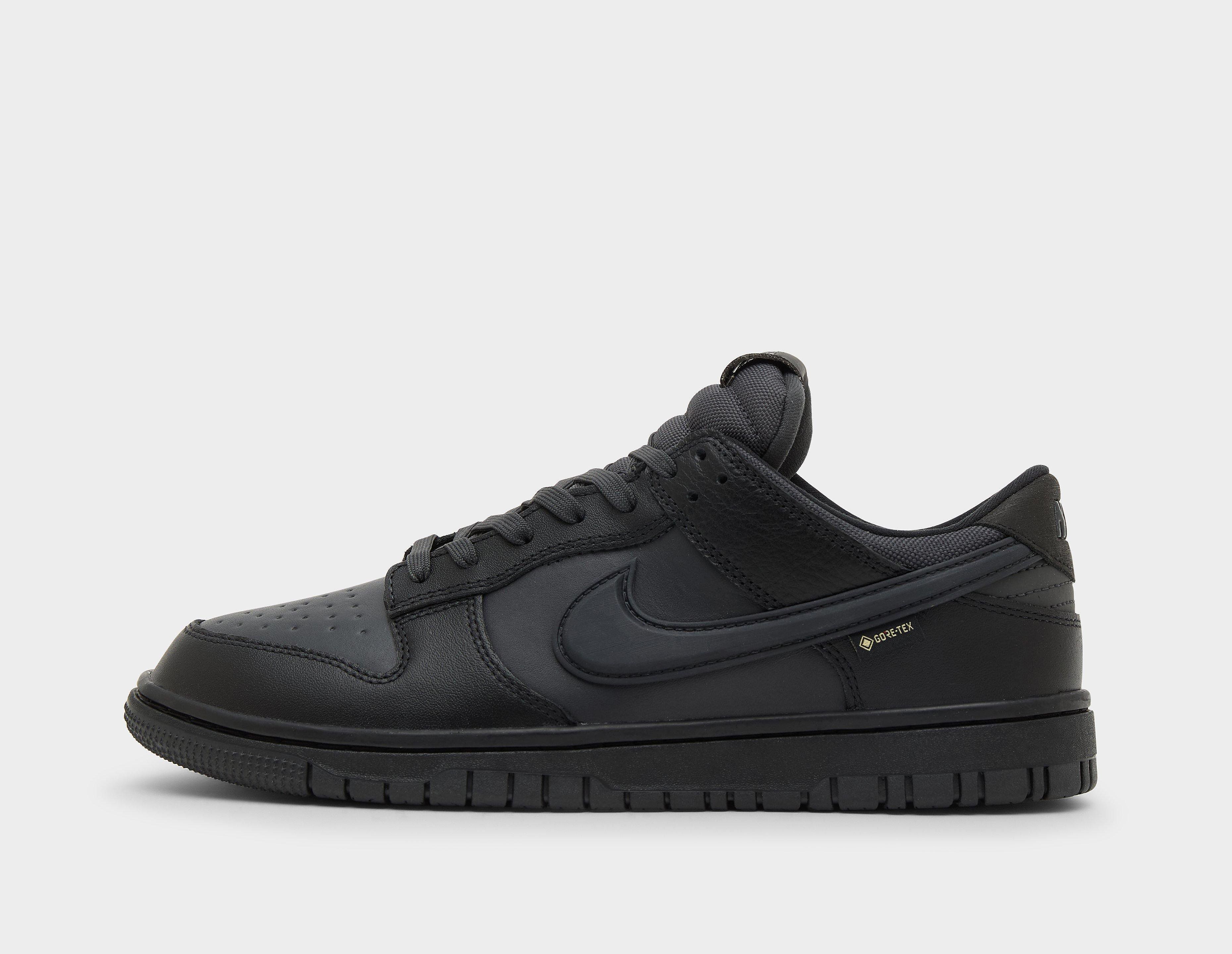NIKE DUNK LOW - SizeOfficial