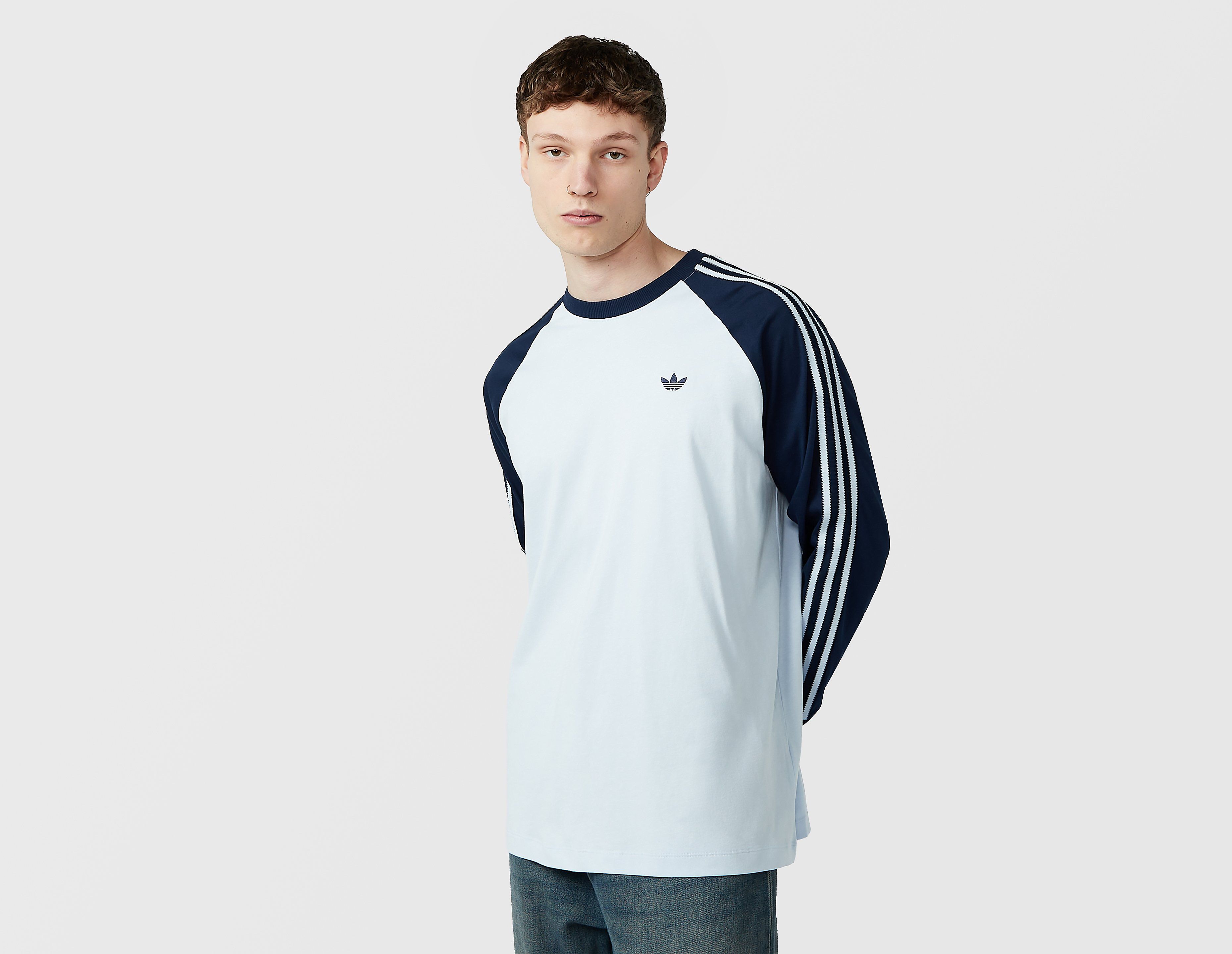 adidas Originals Britcore Long Sleeve Cali T-Shirt, azul