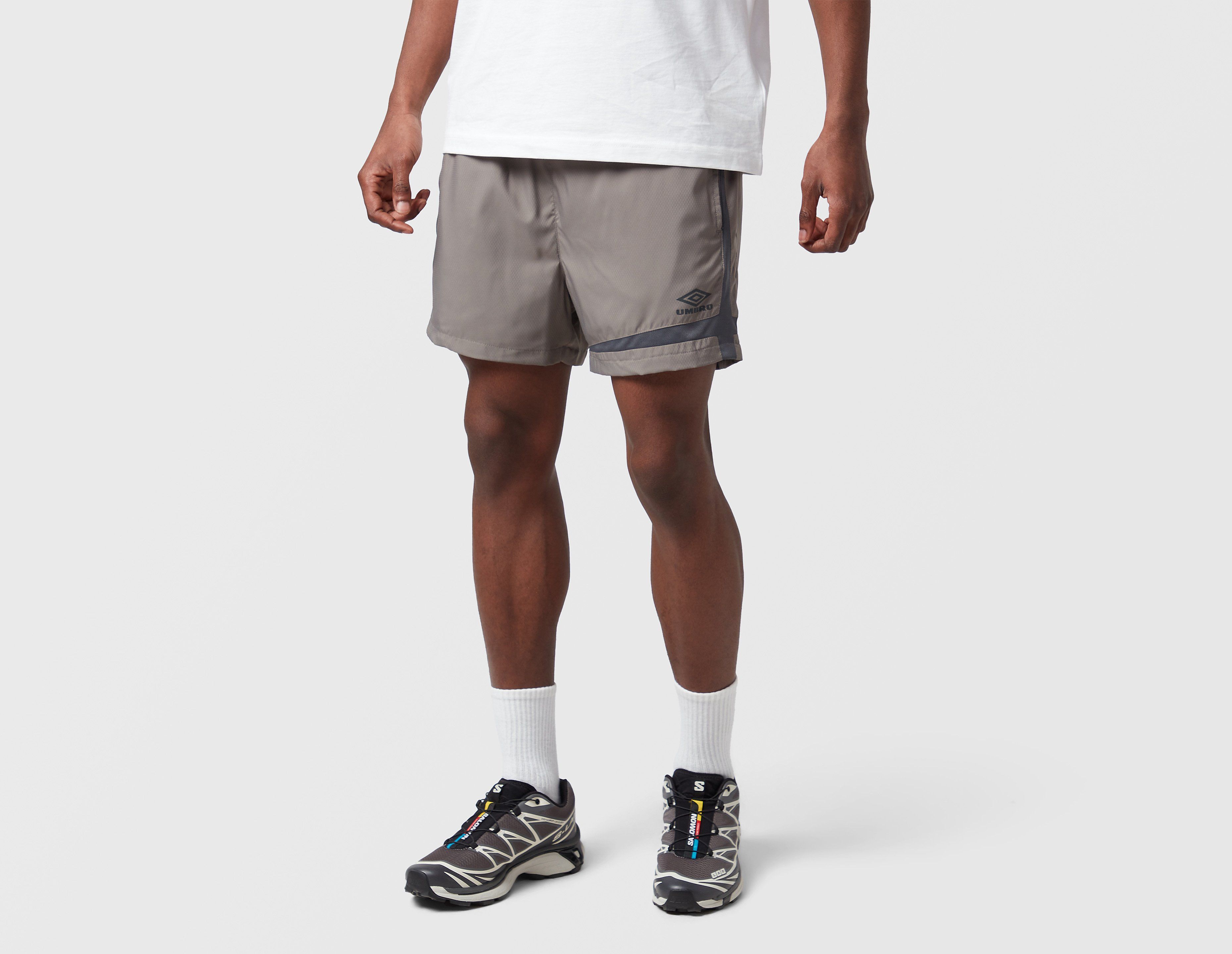 Umbro Sports Culture Woven Football Shorts, gris