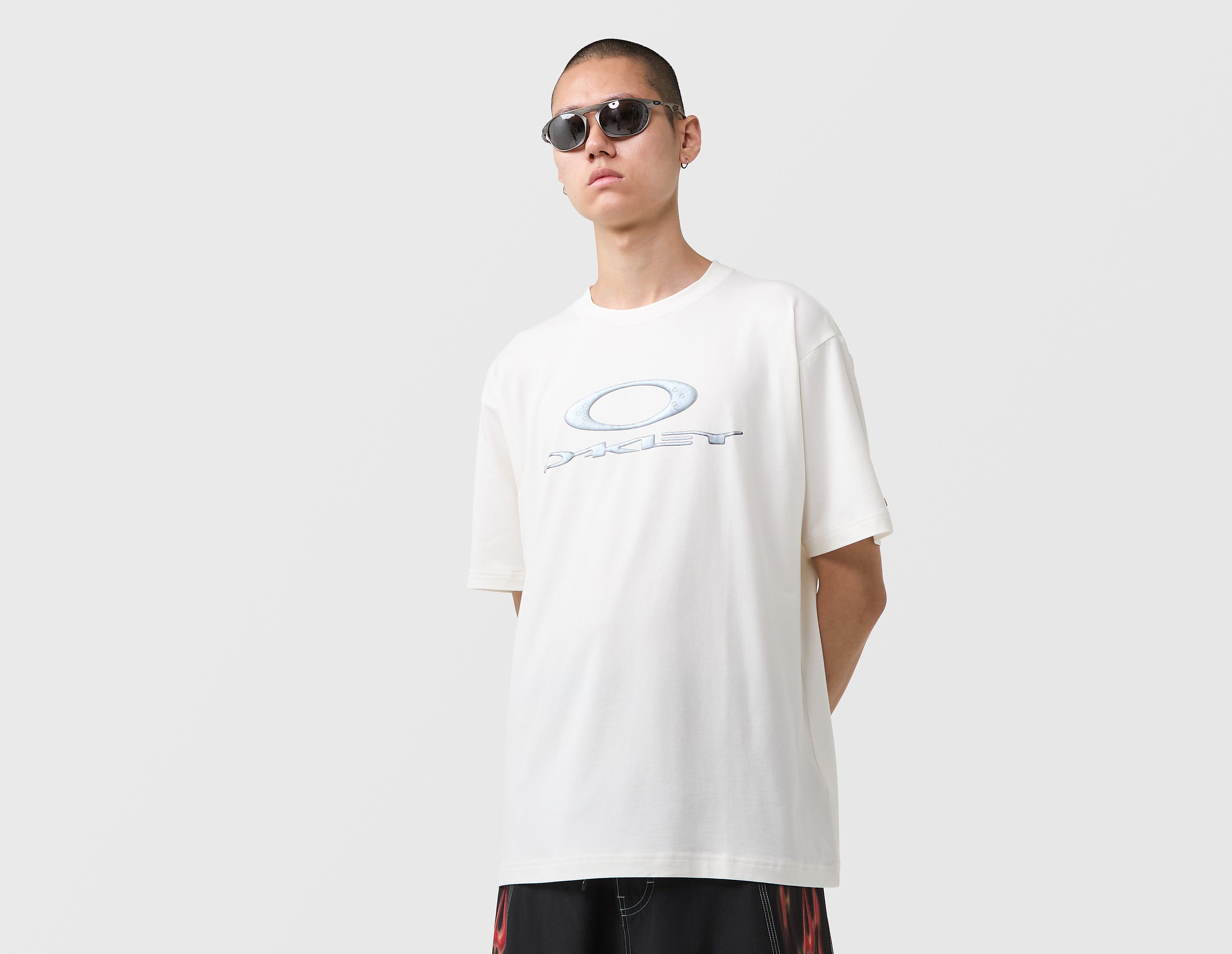 Oakley New Retro X-Metal 3.0 T-Shirt, wit