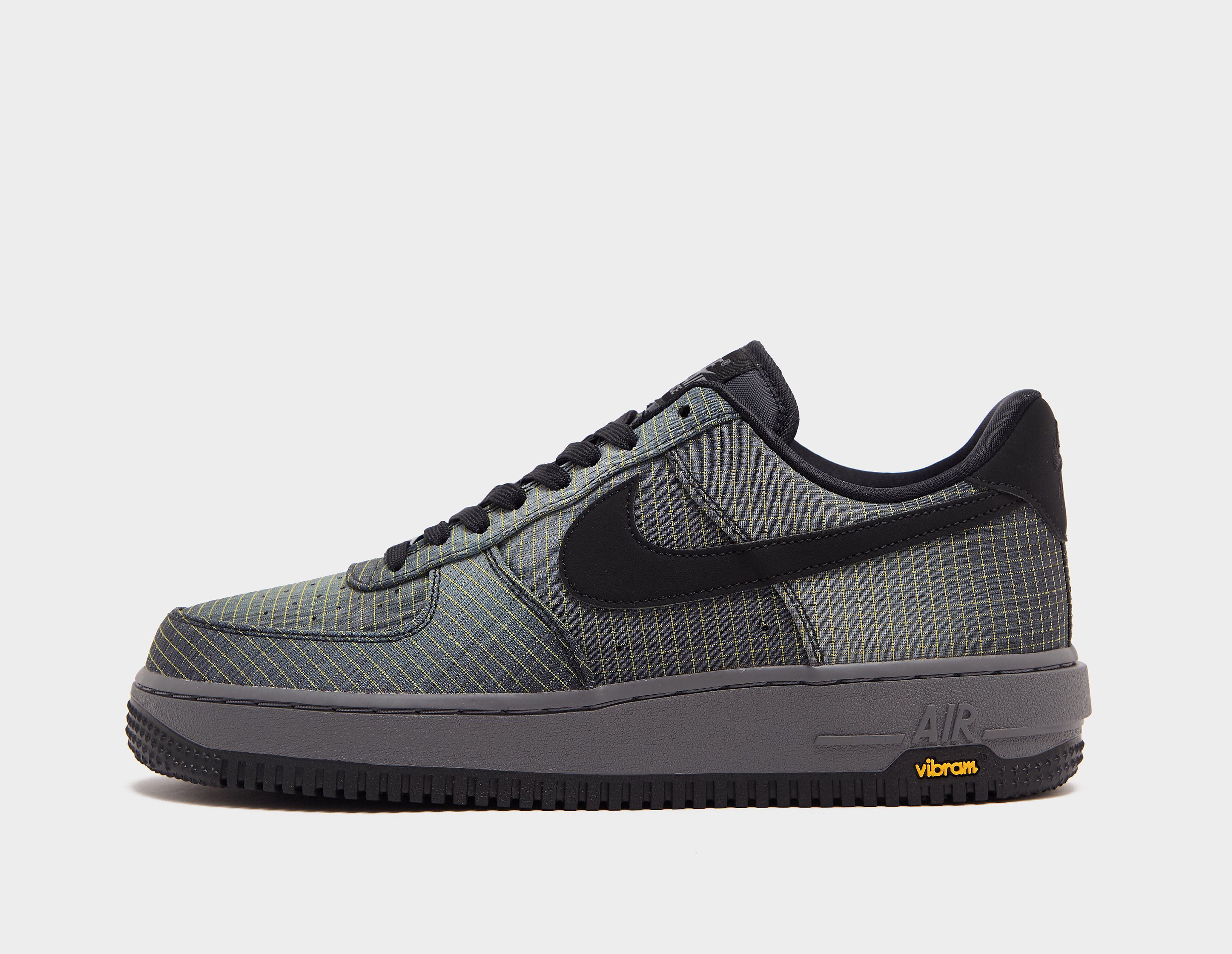 Nike Air Force 1 Vibram, negro