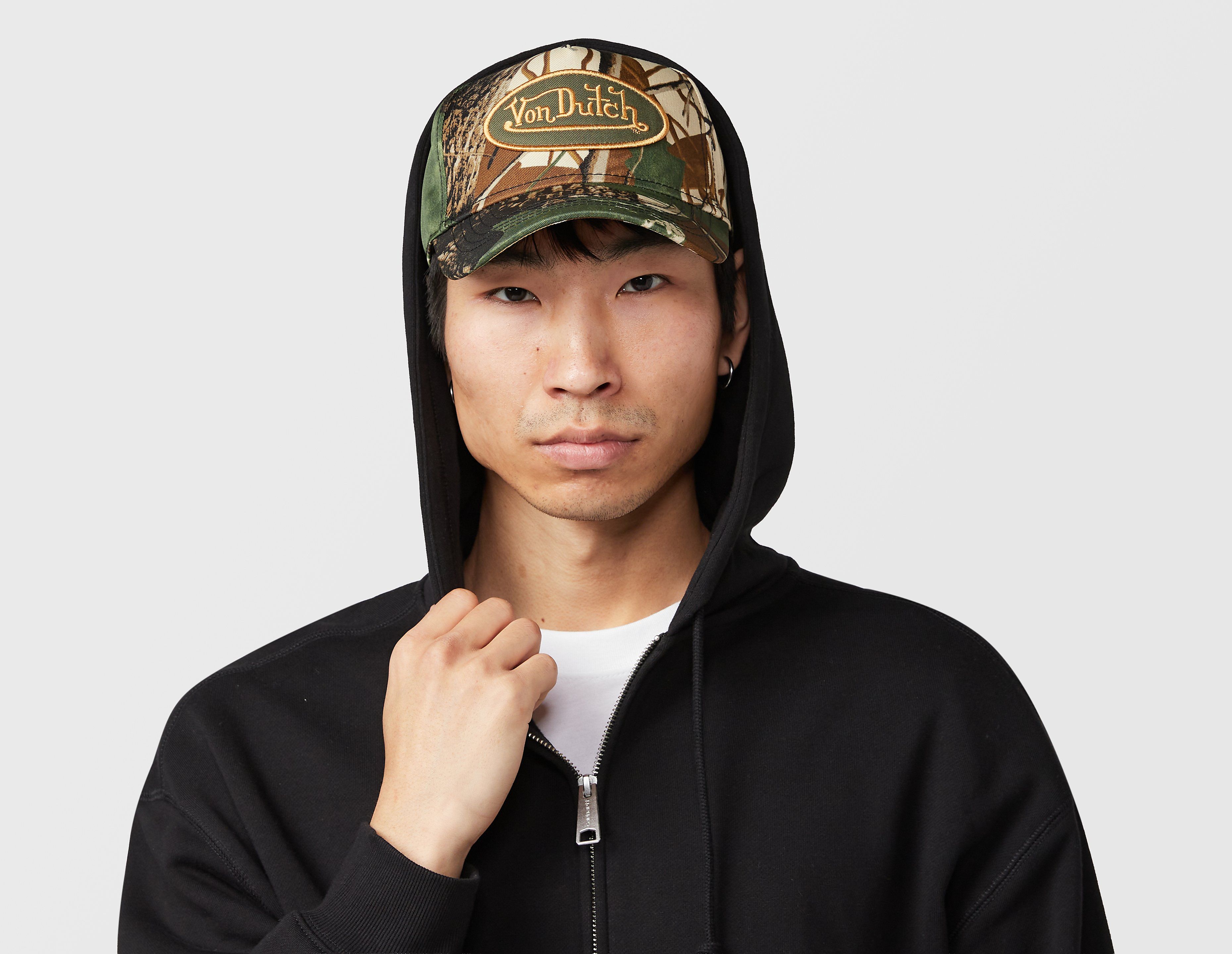 Von Dutch Leaf Camo Trucker Cap - size? exclusive, verde