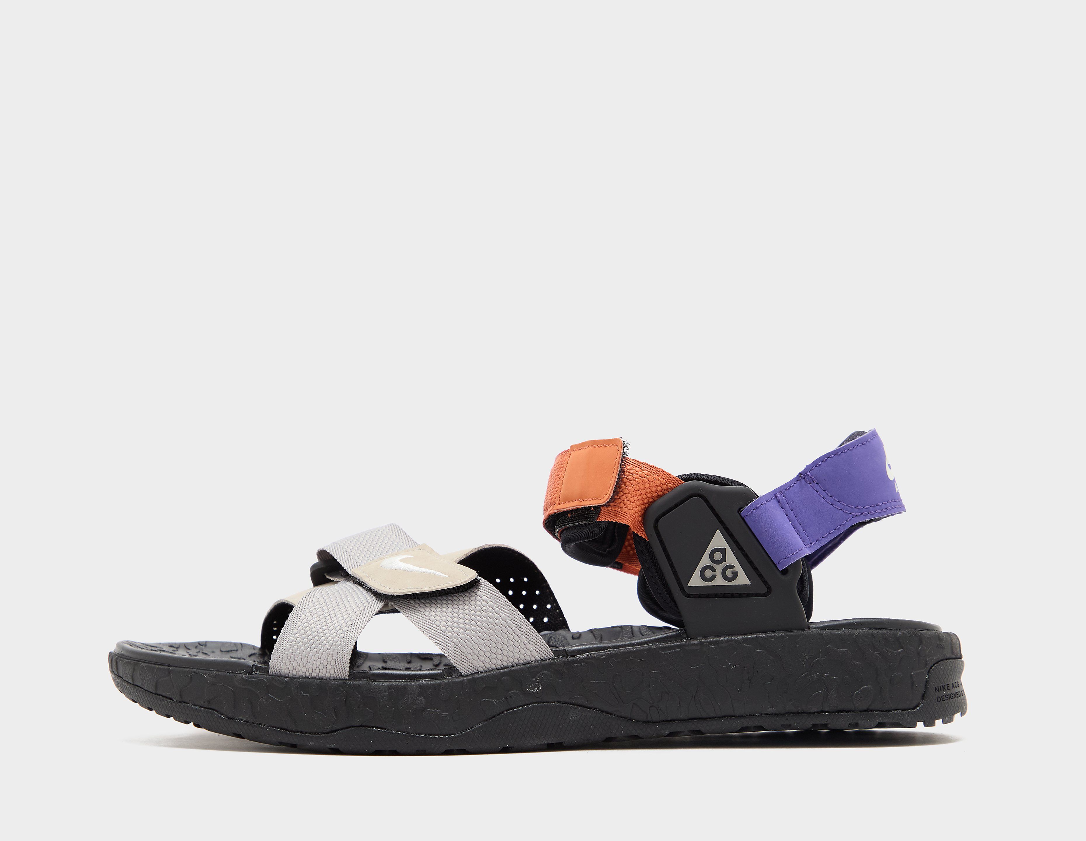 Nike ACG Air Deschutz+, noir, vue de côté