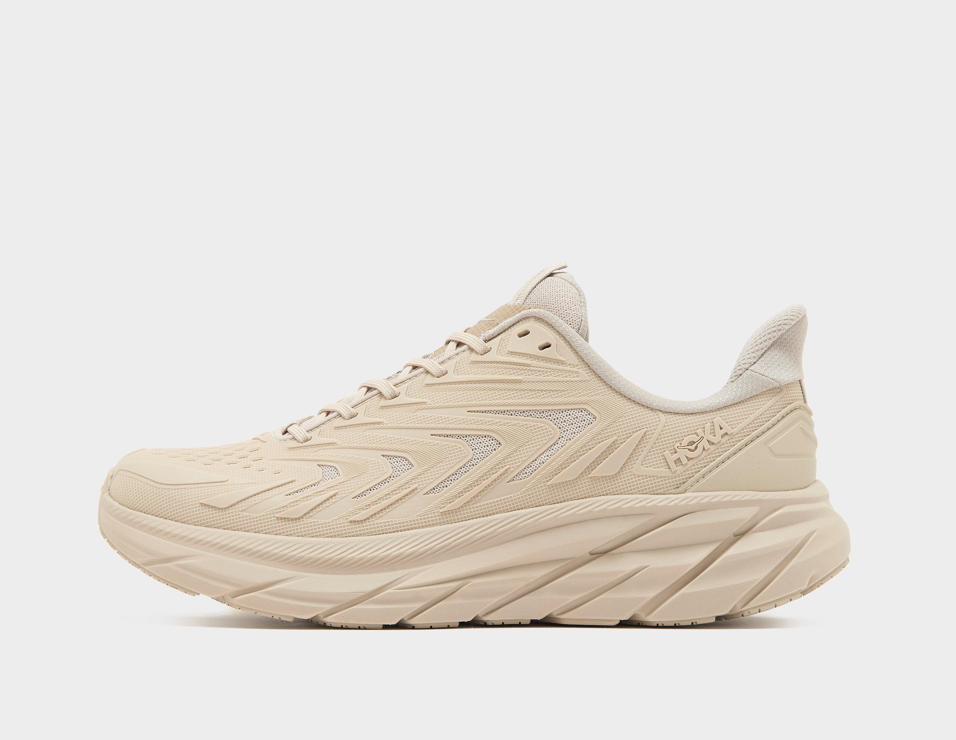 HOKA Clifton UTL, beige