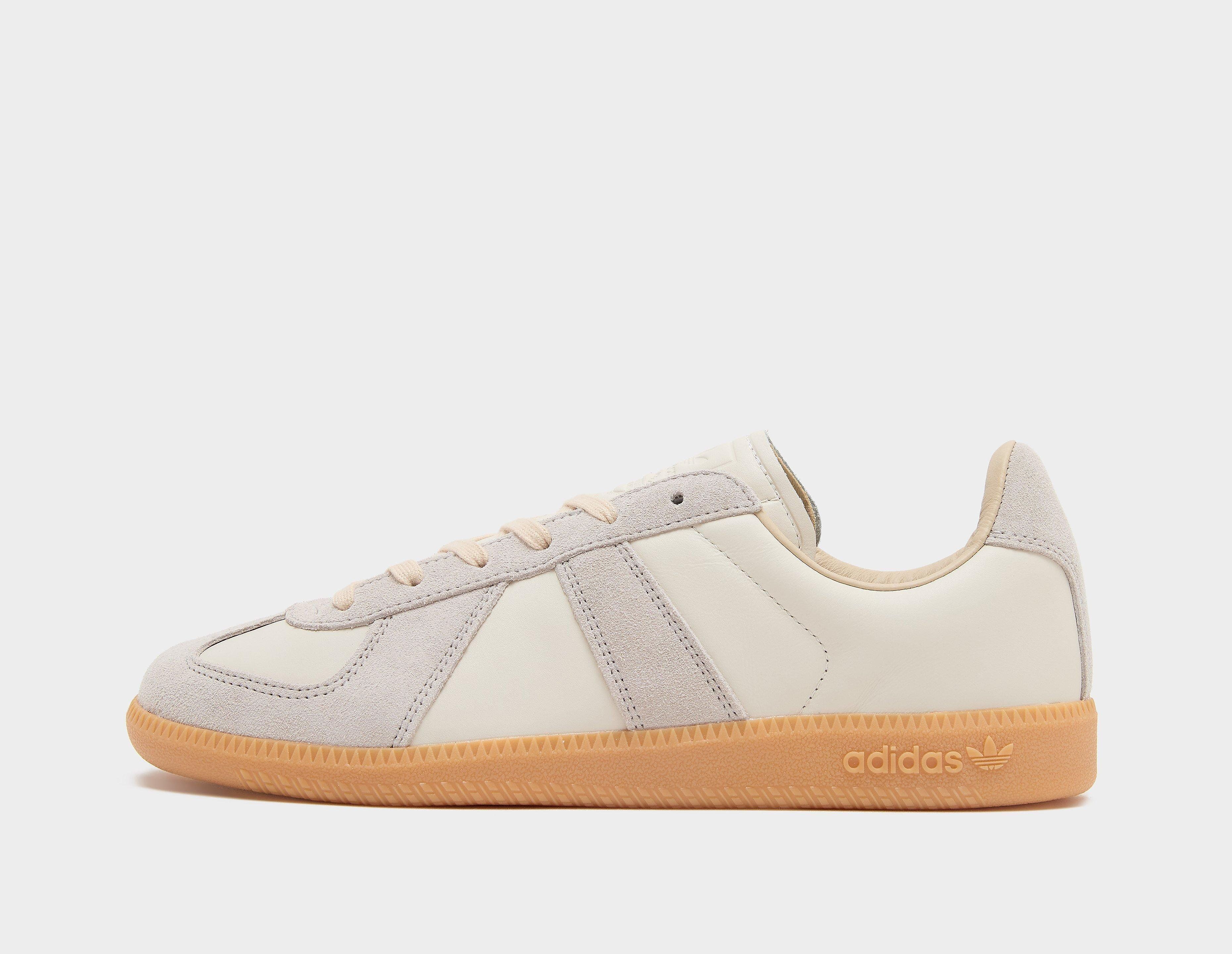 adidas BW 1077534 beige