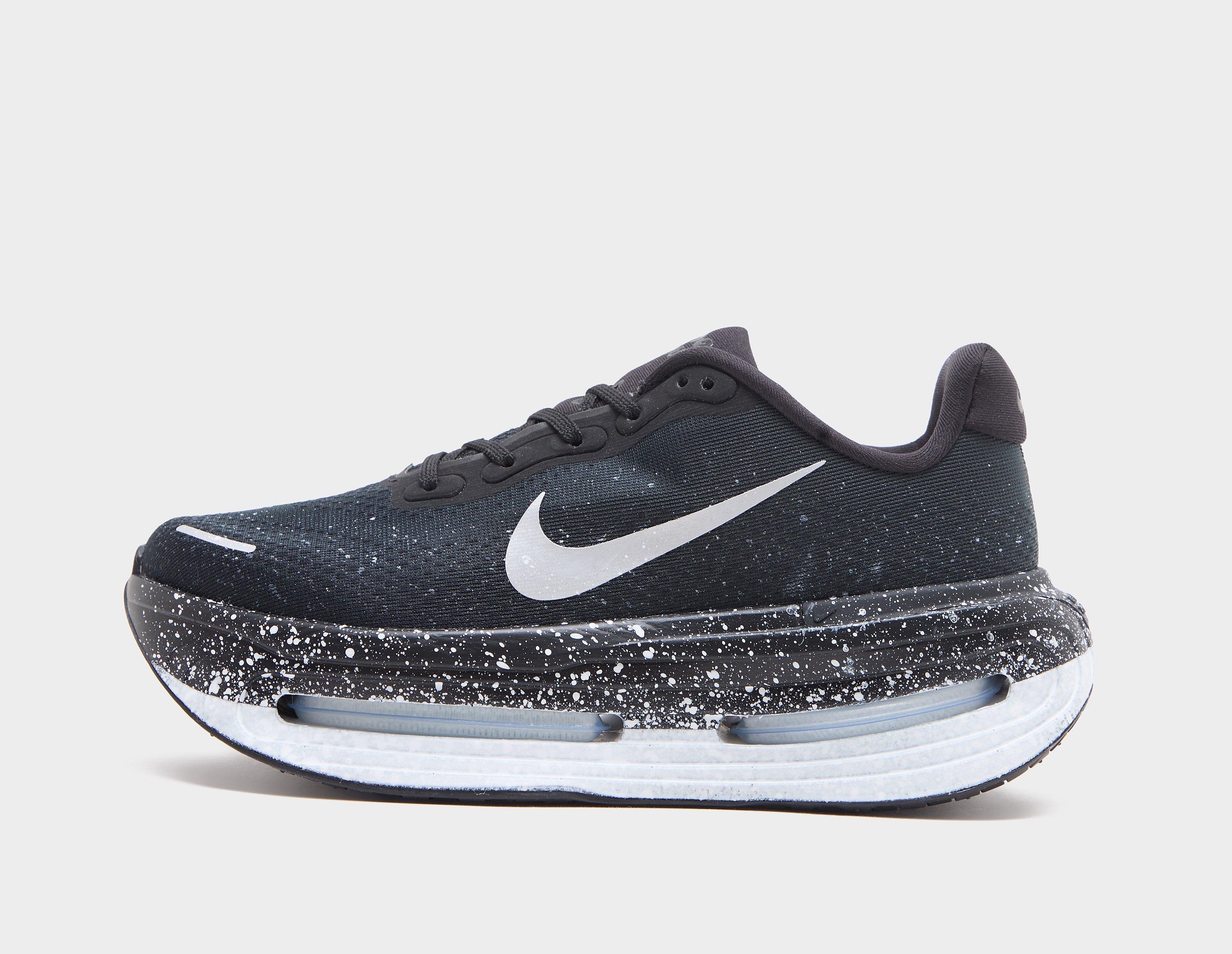 Nike Vomero Premium Women's, noir, vue de côté