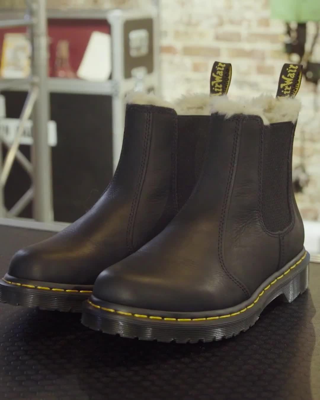 Dr martens fur lined chelsea boots best sale