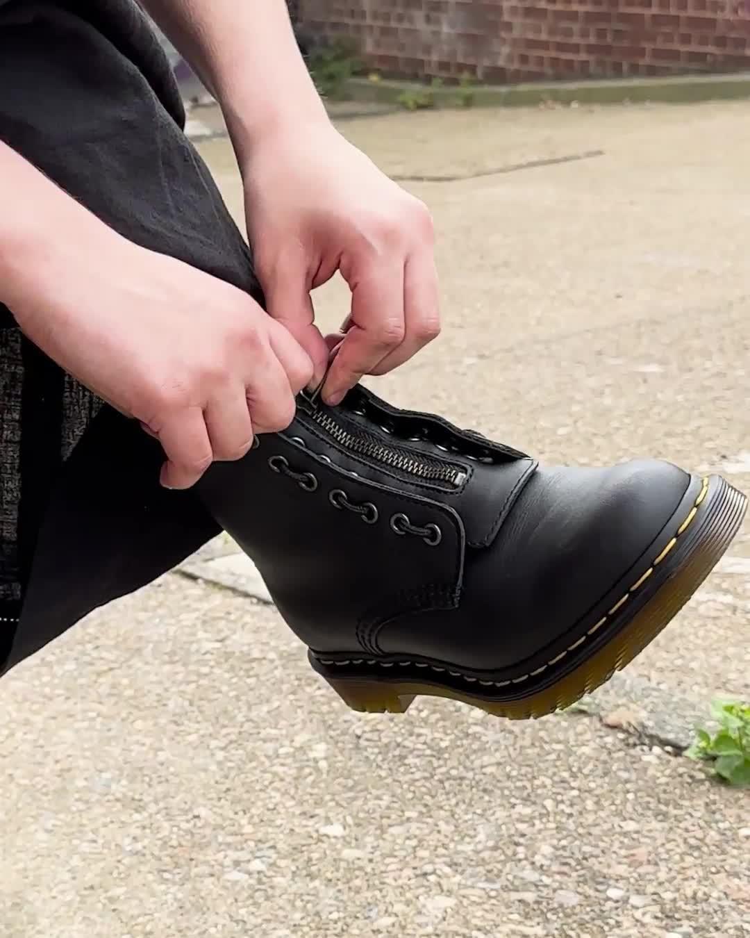 Dr martens pascal zip black hotsell