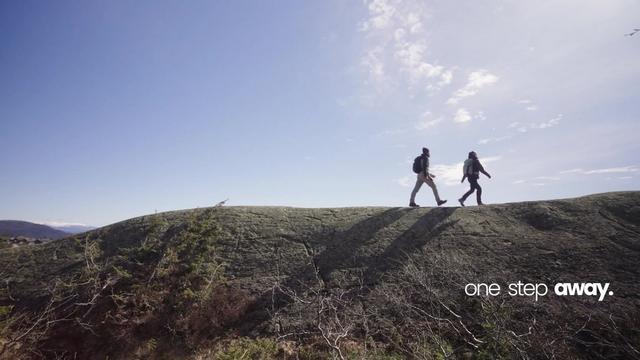 McKINLEY Wanderbekleidung & Outdoorschuhe bei INTERSPORT shoppen
