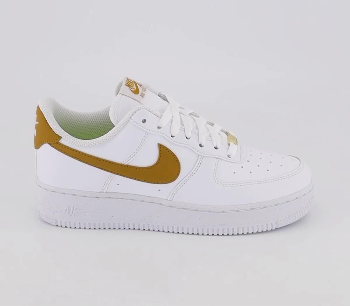 Nike Women's Air Force 1 '07 Next Nature Shoes