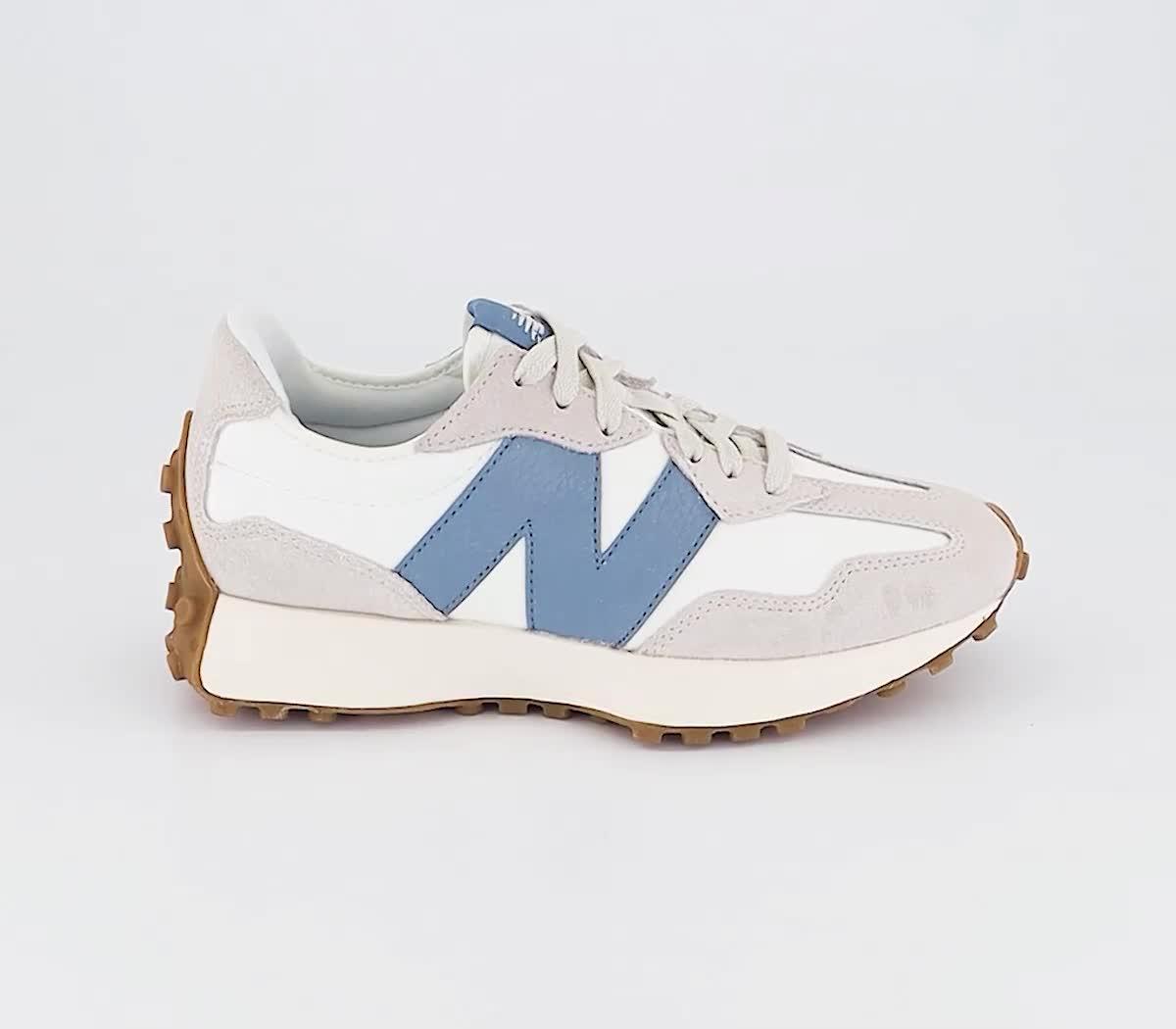 New Balance 327 trainers in off white