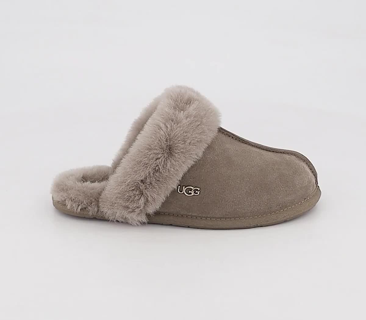 UGG Scuffette II Metal Logo Slippers Walnut Flat Shoes for Women