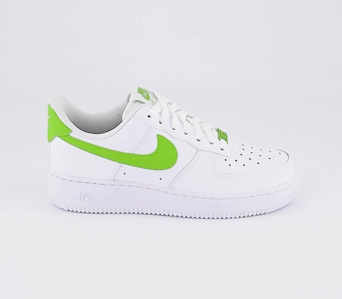 Nike Air Force 1 '07 Trainers White Action Green