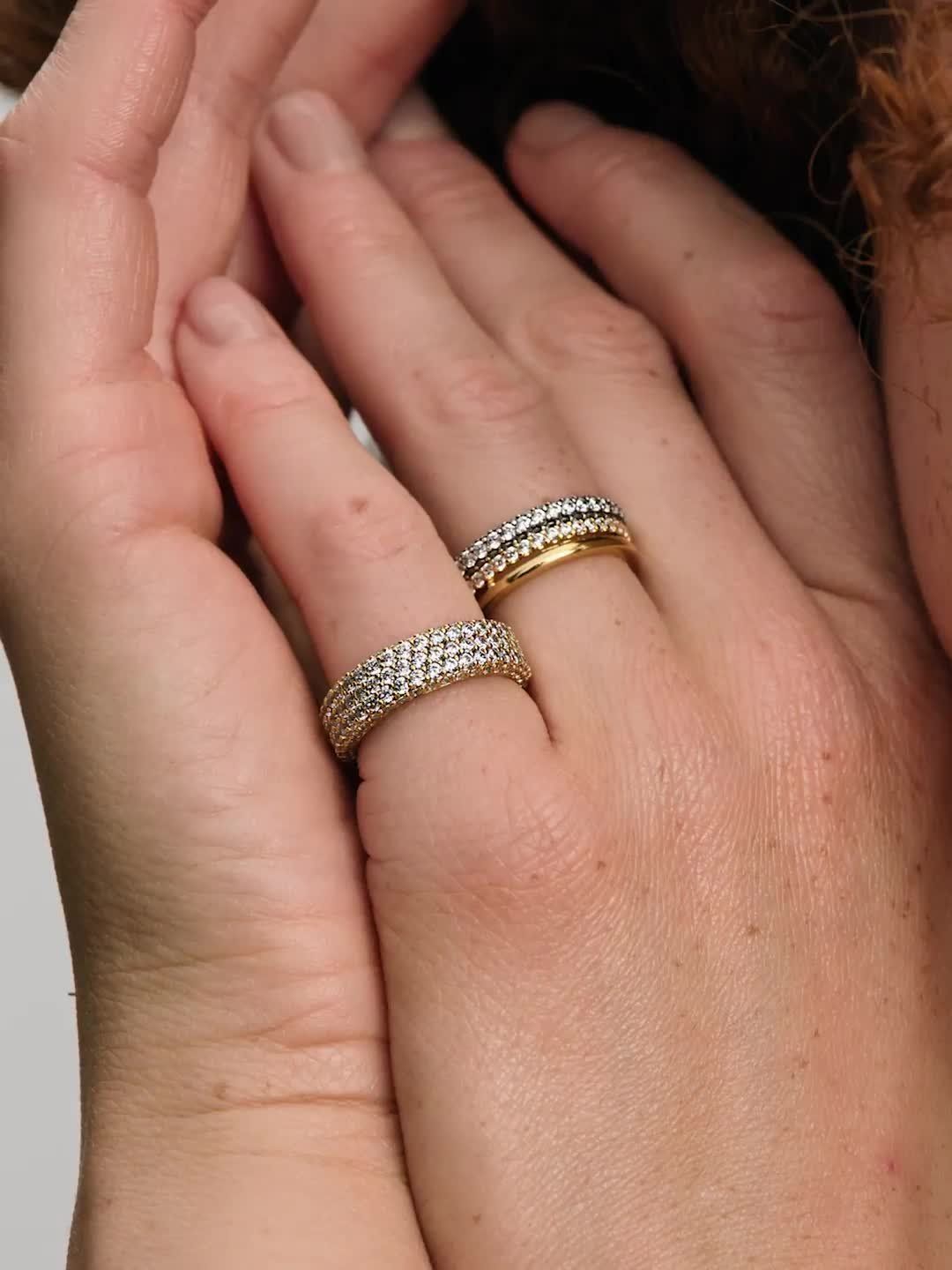 Two-tone Pavé Cuban Chain Bracelet