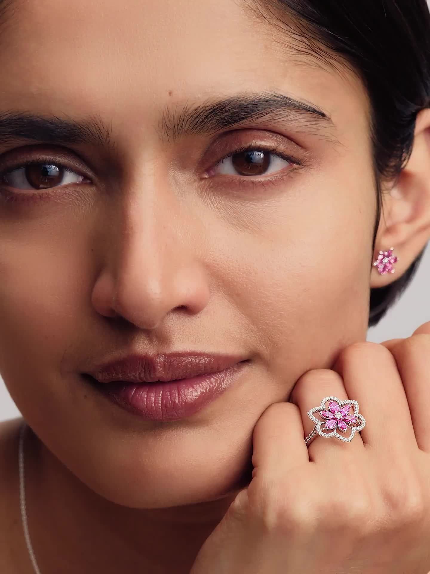 Double Flower Cocktail Ring