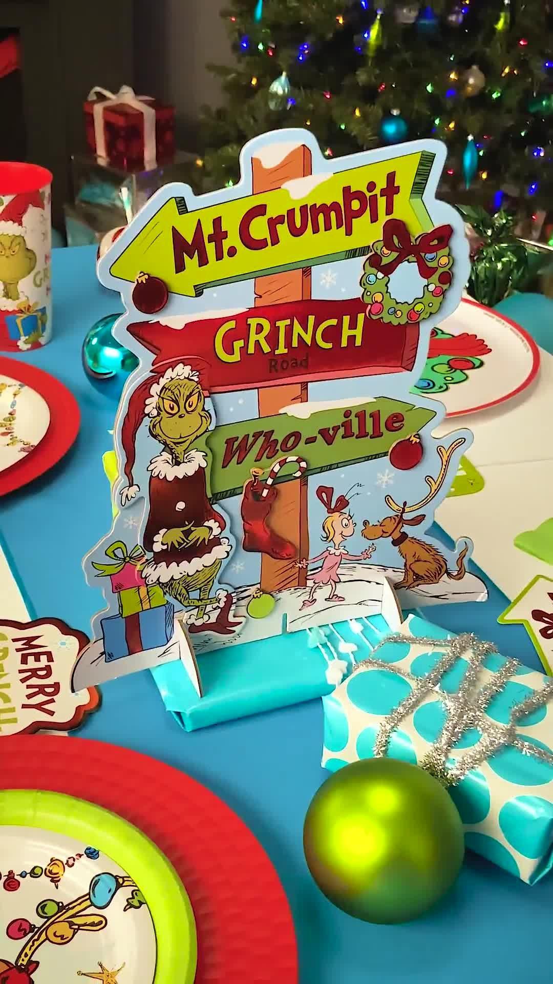 Traditional Grinch Whoville Table Sign