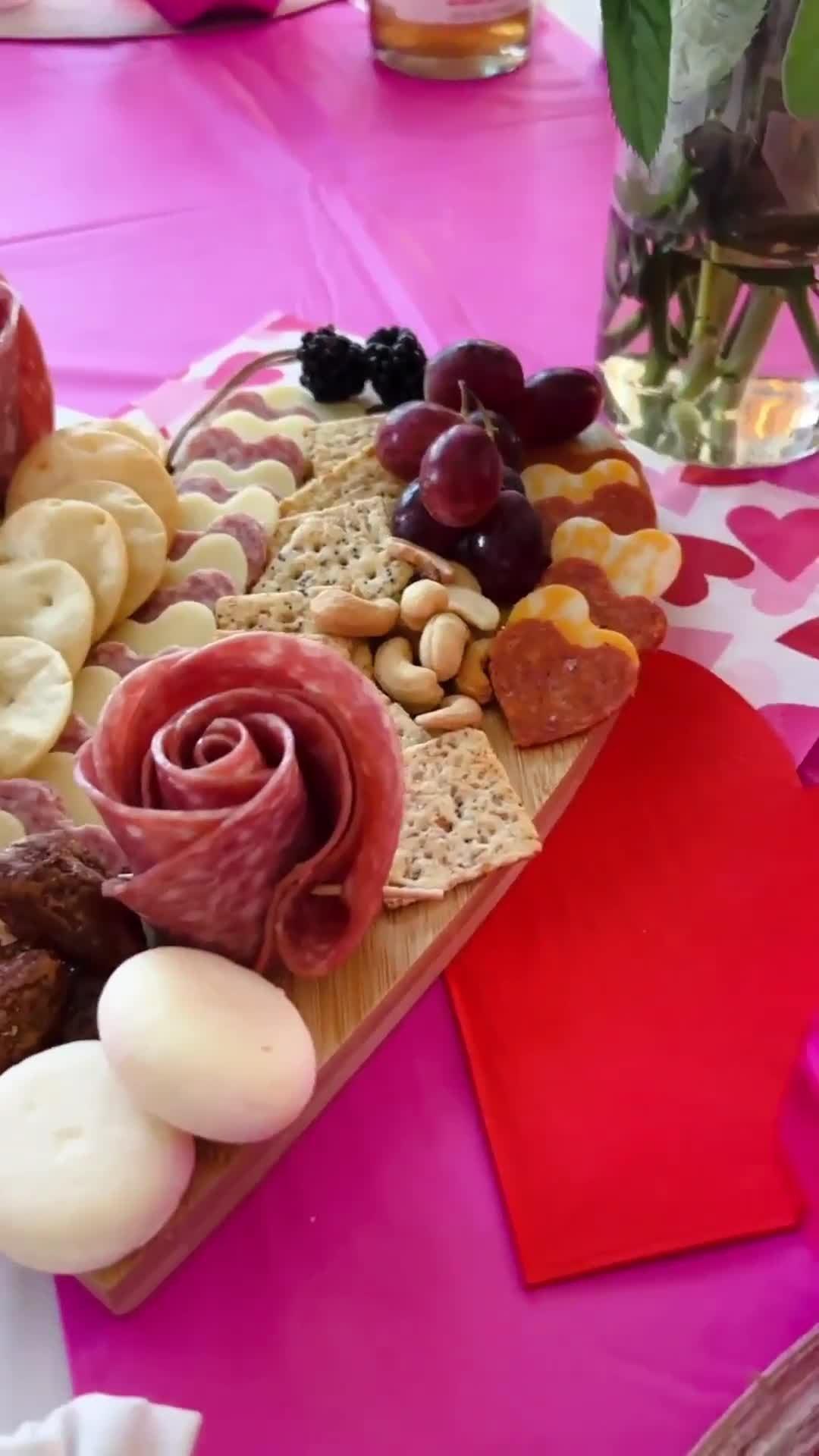 Heart-Shaped Bamboo Charcuterie Board, 11in