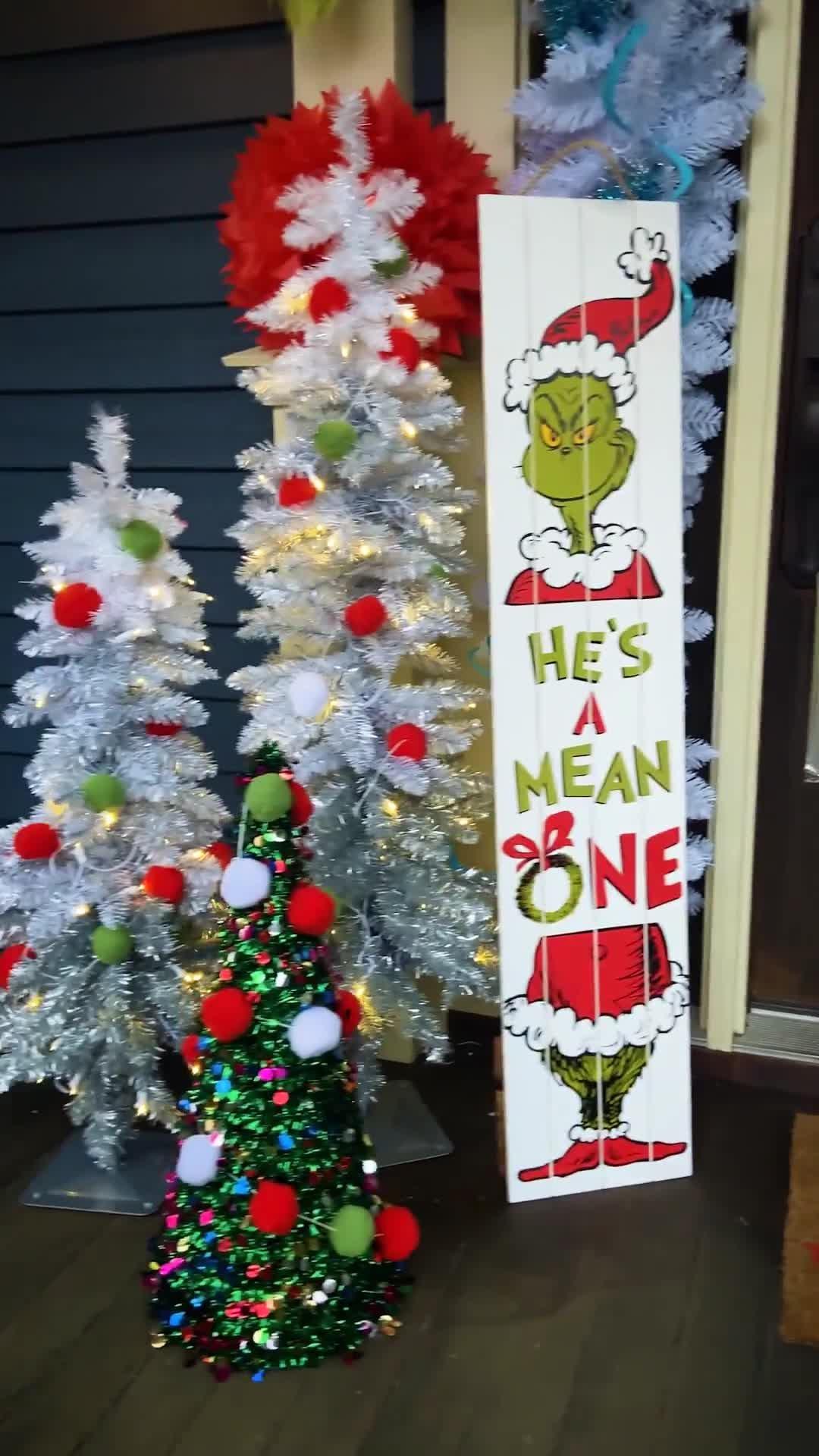 The Grinch Wood Plank Sign, 9.6in x 46.9in - Dr. Seuss