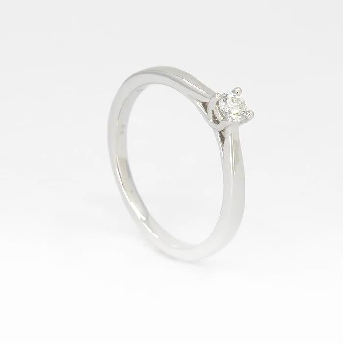 Poze Inel de logodna din aur alb de 18K cu un diamant solitaire de 0.15ct