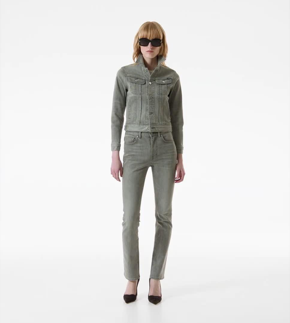 GID083-DEX239_IG155_OS_V.mp4 image