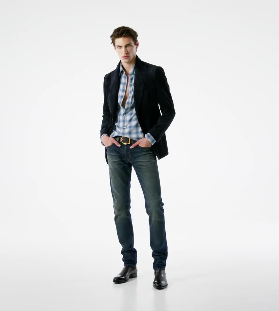 Half blazer with online jeans