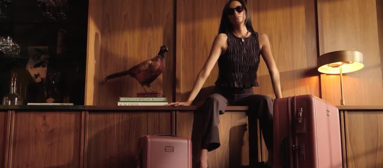 Premium Luggage, Bags, & Travel Accessories | Tumi US